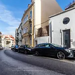 Апартаменти Unique Stylish House In Beautiful Graca