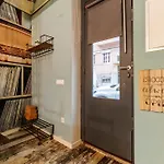 Апартаменти Unique Stylish House In Beautiful Graca