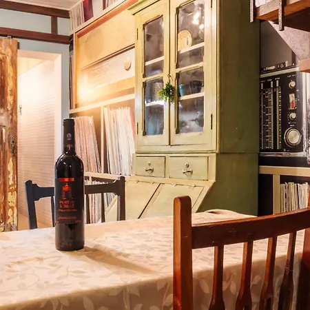 Unique Stylish House In Beautiful Graça
