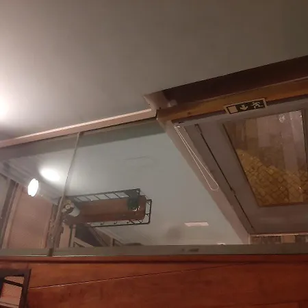 Unique Stylish House In Beautiful Graca Apartament Lizbona